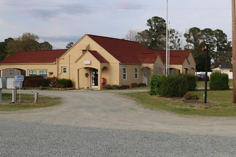 Others 4, Four Oaks Lodging, Johnston