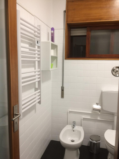 Bathroom 2, Boavista YourHome, Porto