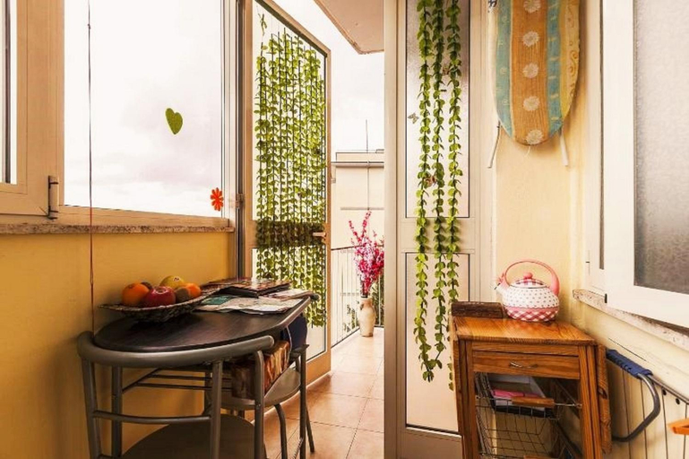 Others 2, Casa Bella B&B 2 Unita - Una con bagno privato oppure camera con bagno condiviso, Roma