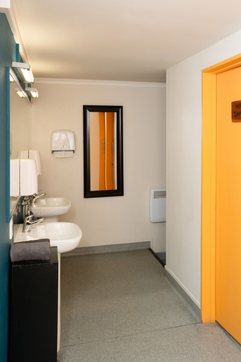 Bathroom 4, Haka House Queenstown, Queenstown-Lakes