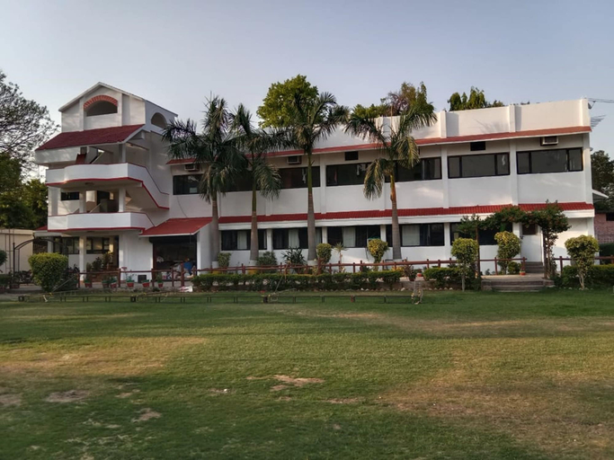 Exterior & Views, Avexia Fun City Resort, Mirzapur