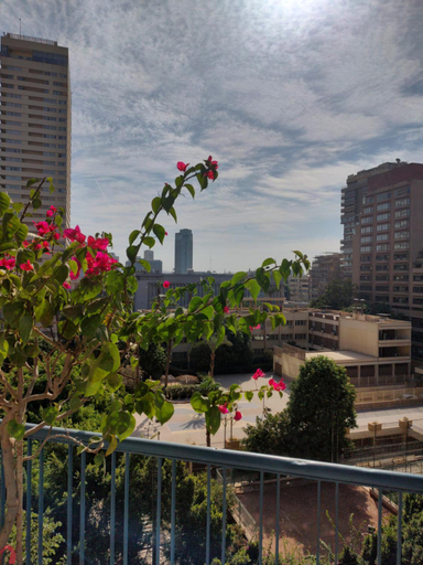 Others 5, Dokki I Madina Apt I 2min to Nile, Ad-Duqi