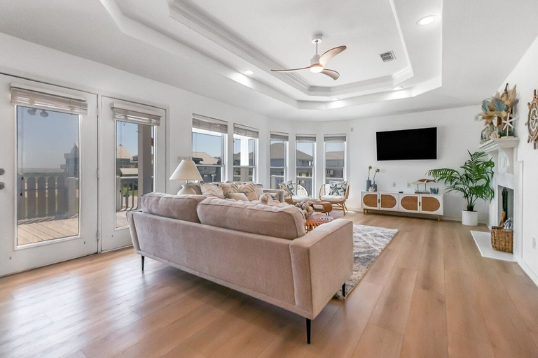 Living room 2, Beach'n Inn 3 Bedroom Home by RedAwning, Galveston