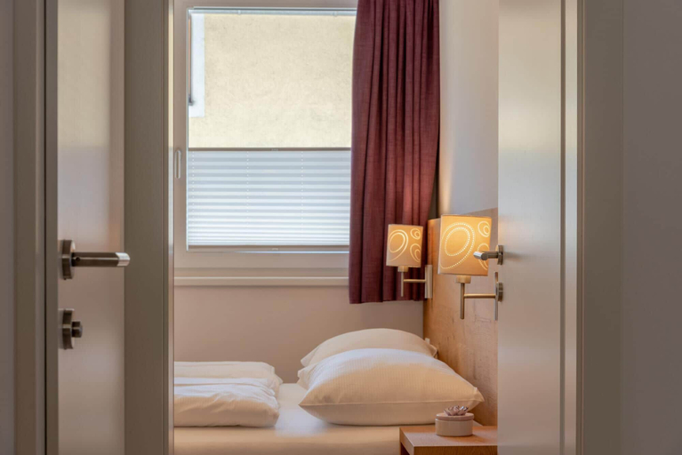 Room 4, Fourteen 2 2 Zell am See S P, Zell am See