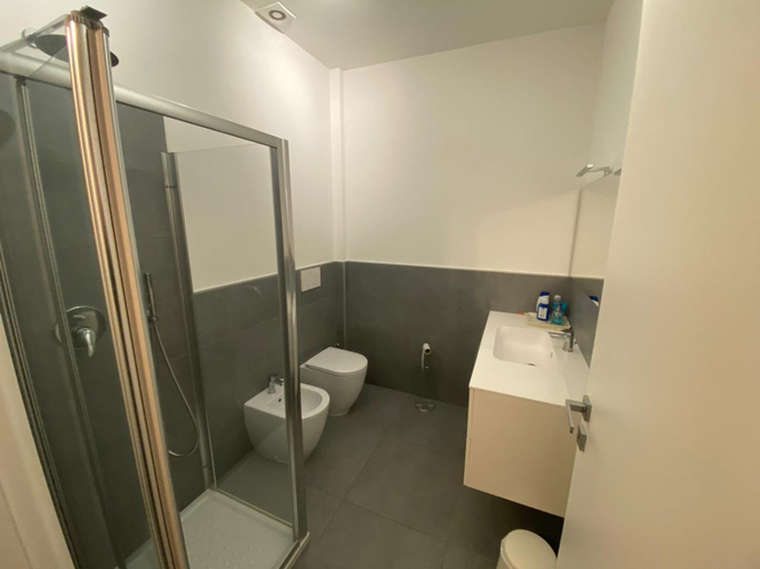 Others 2, Loft Centrale Milano, Milano