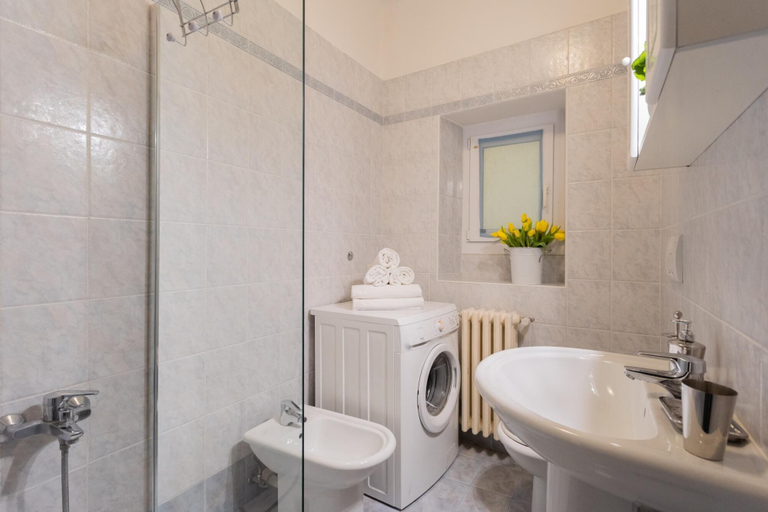 Bathroom 5, Co-m341-rteo16at - Family Lake Apartment, Como