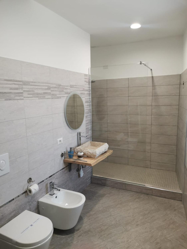 Others 2, LONATE ROOM, Varese