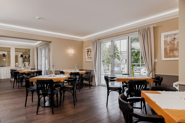 Food & Drinks 5, Villa Astra Baltica, Kamień