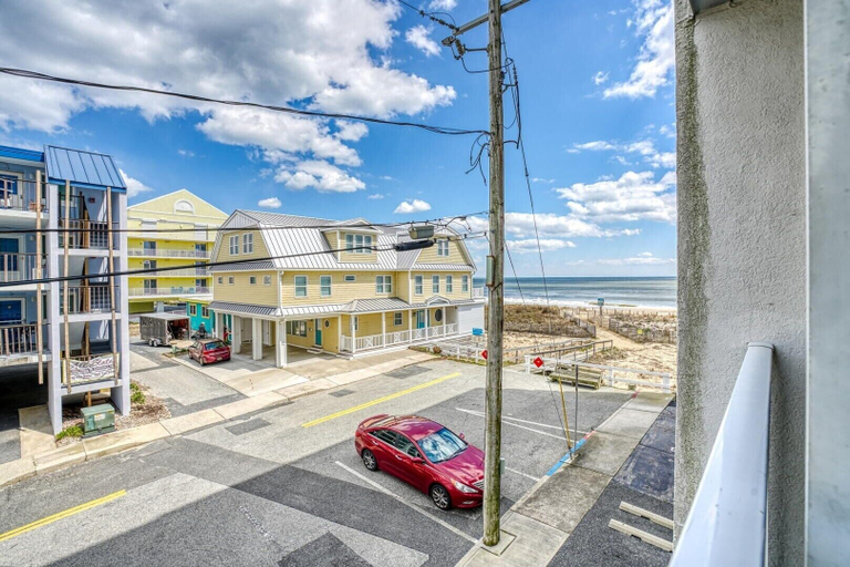 Exterior, Oceana Ii 109 2 Bedroom Condo by RedAwning, Worcester