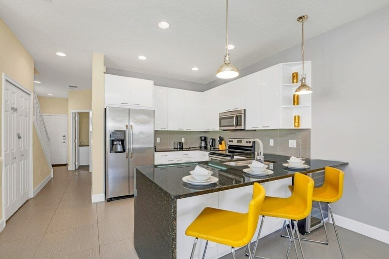 Others 3, 1511retreat 3 Bedroom Townhouse by Redawning, Lake