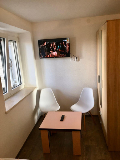 Others 5, Rooms M2, Trebinje