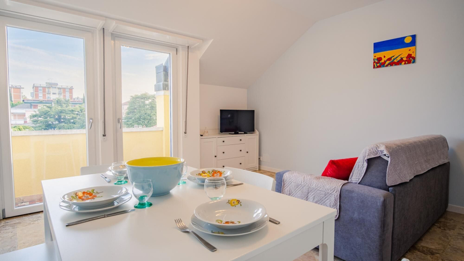Room 5, Loft ad un Passo dal Cielo - Italian Homing, Brescia
