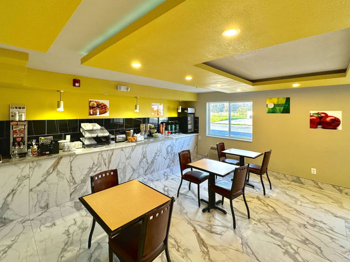 Food & Drinks 4, Quality Inn & Suites Willows, Glenn