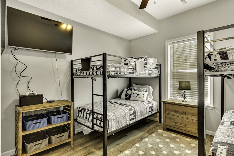 Bedroom 3, Sunset Bunker 3 Bedroom Condo by RedAwning, Stone