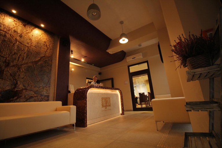 Public Area 2, Lawendowy Zdroj Medycyna I Spa, Busko