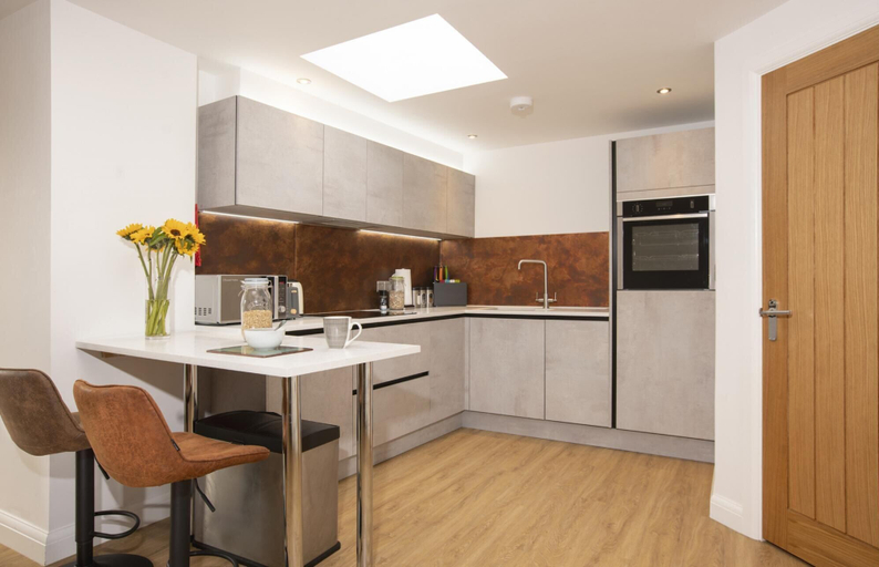 Others 4, WS Flat 3 in Swindon, Swindon