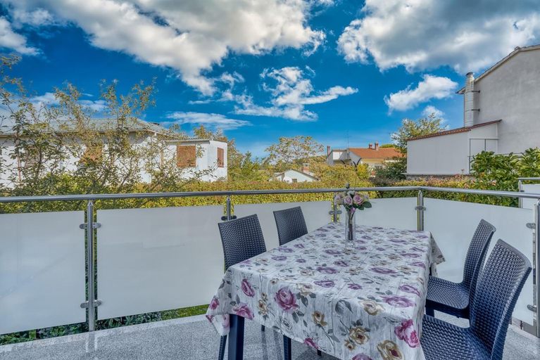 Others 4, Apartments Azra, Pula