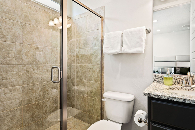 Bathroom 4, Latitude Adjustment by RedAwning, Washington