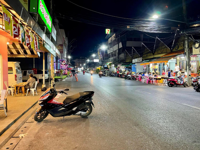Others 4, Lamoon Hostel 90s, Hat Yai