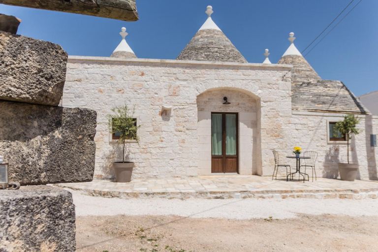 Others 5, Trulli Nanni, Bari