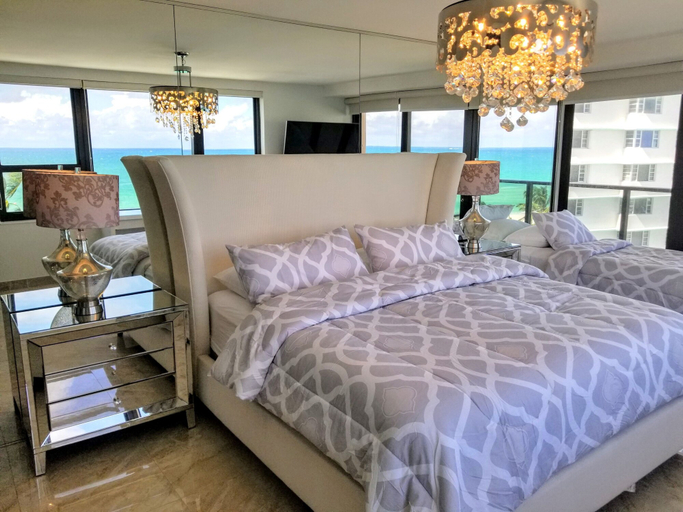 Others 5, Alexander 802 3 Bedroom Apts by RedAwning, Miami-Dade