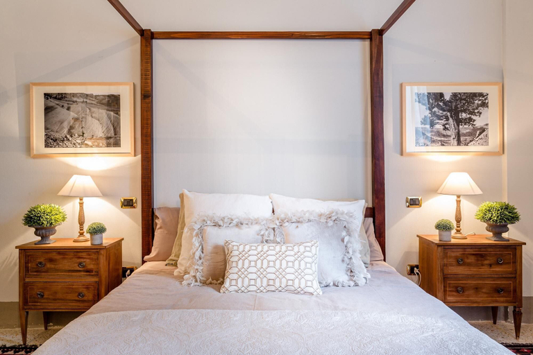 Bedroom 4, The Arnolfini Portrait Apartment, Lucca