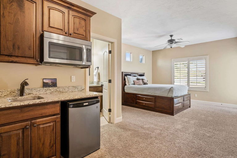 Others 5, Escondido by RedAwning, Washington
