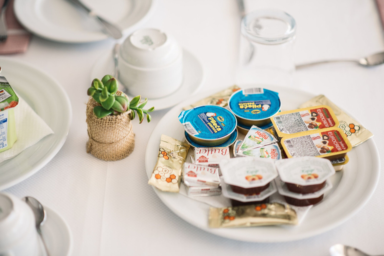 Food & Drinks, Hotel NOBEL Ulcinj