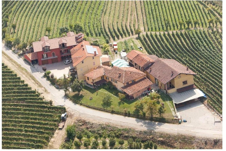 Others 4, B&B Rumanot, Cuneo