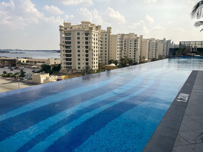 Exterior & Views 2, Captivating 2-bed Apartment in Dubai, Dubai