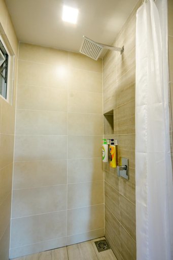 Bathroom 4, Double Story in the Sky - Genting Windmill Duplex Suite, Genting Highlands