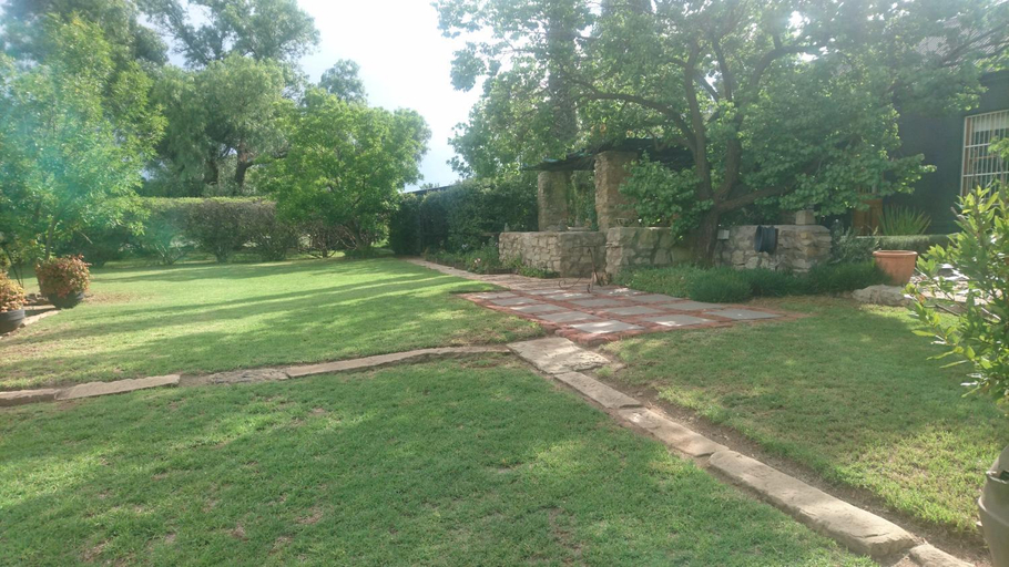 Others 5, Black Cottage, Xhariep
