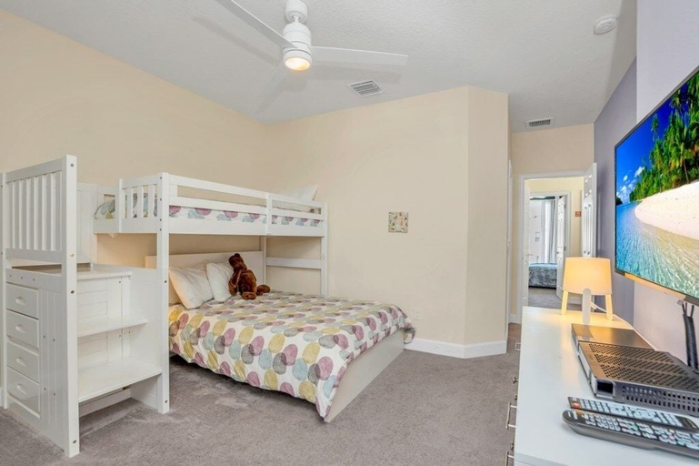 Others 2, 1511retreat 3 Bedroom Townhouse by Redawning, Lake