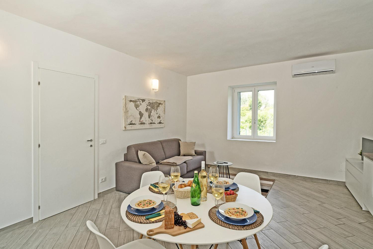 Others 4, San Carlo Borromeo Apartments by Wonderful Italy, Brescia