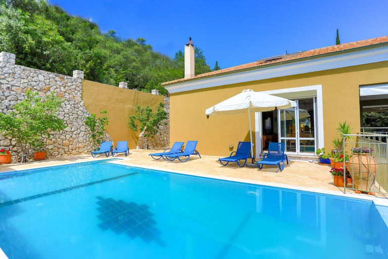 Room 4, Villa Triantafyllo in Kentroma, Ionian Islands