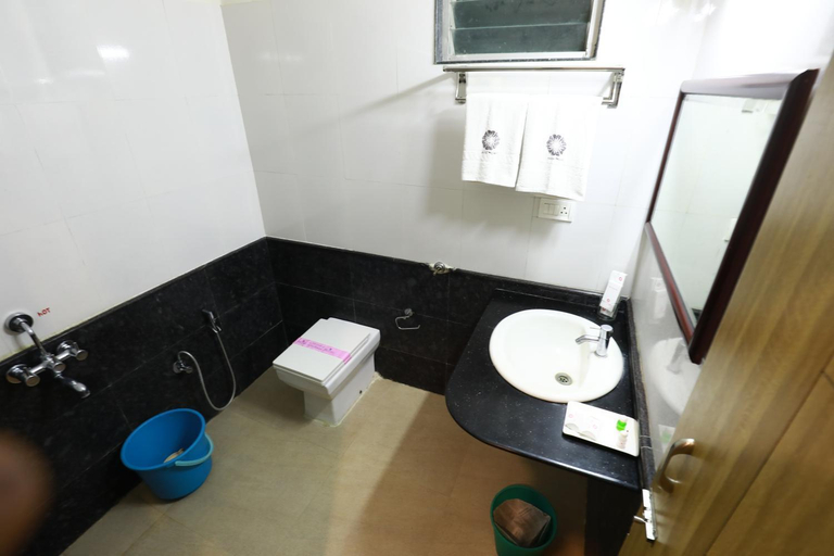 Bathroom 4