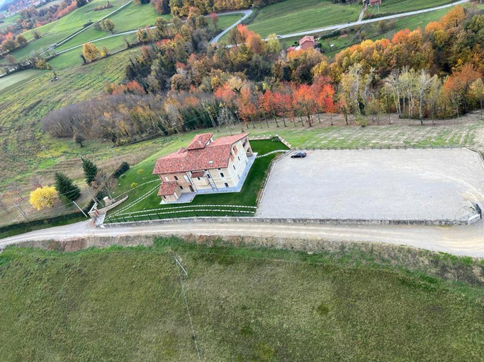 Others 5, Relais Colle Messino Briaglia Mondovi, Cuneo