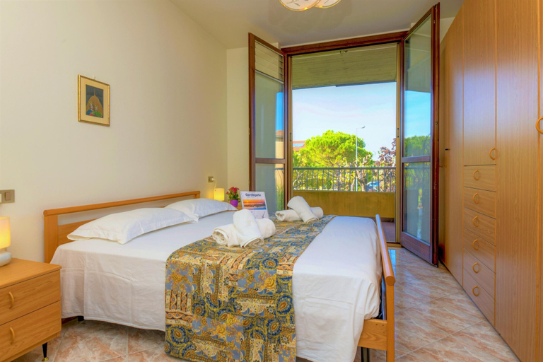 Bedroom 3, Villaggio dei Fiori - Viola, Brescia
