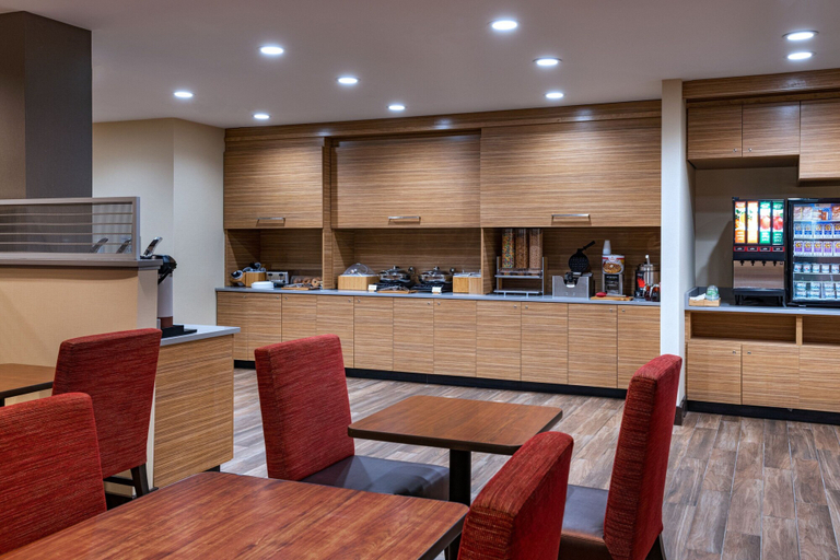 Food & Drinks 4, TownePlace Suites by Marriott Edgewood Aberdeen, Harford