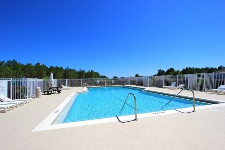 Sport & Beauty 4, Murphy's Mansion 4 Bedroom Home by RedAwning, Polk