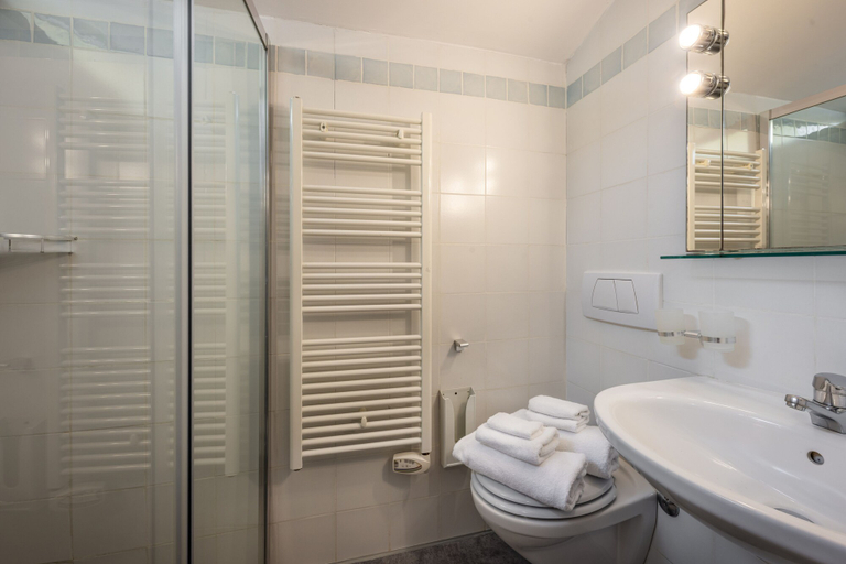 Bathroom 5, Hotel Apostoli Garden, Venezia