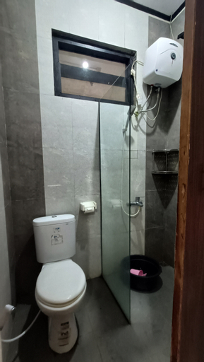 Bathroom 6