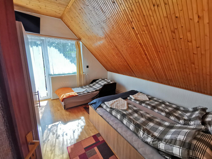 Bedroom 2, Country Vendeghaz, Bélapátfalva