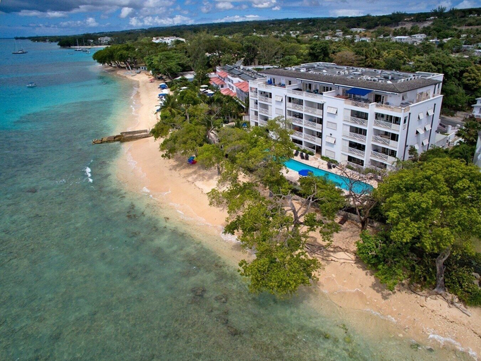Exterior & Views 2, Beachfront luxury modern 2-bed apt with pool by BSL Rentals