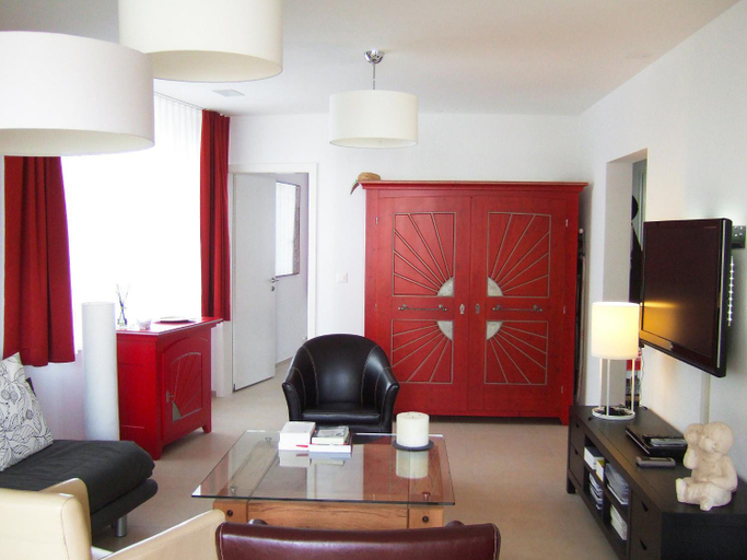 Others 4, Apartment Promenade Wohnung 21 by Interhome, Prättigau/Davos