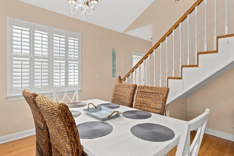 Dining, Expertly Decorated Family Home, Steps to Beach w/ a Private Heated Pool & Spa!, Bay