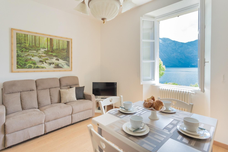 Room 2, Co-f181-acol3a1 - Tina s Window on Lake Como, Como