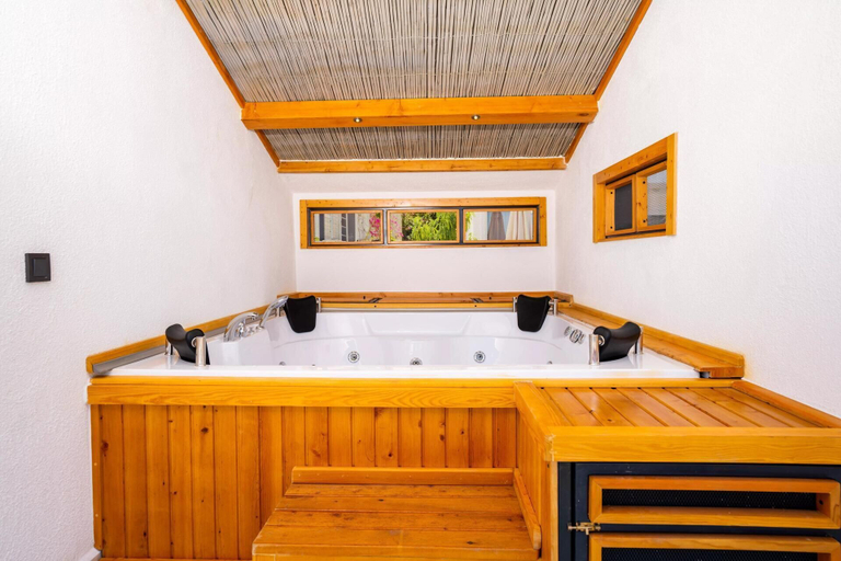 Bathroom, Charming 4-bed Villa in Kalkan Magnificent View, Kaş