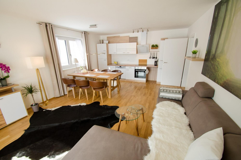 Room 4, Finest Kitzblick Golf Suites TOP 1, Zell am See