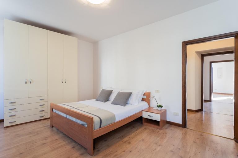 Bedroom 4, Co-m341-rteo16at - Family Lake Apartment, Como